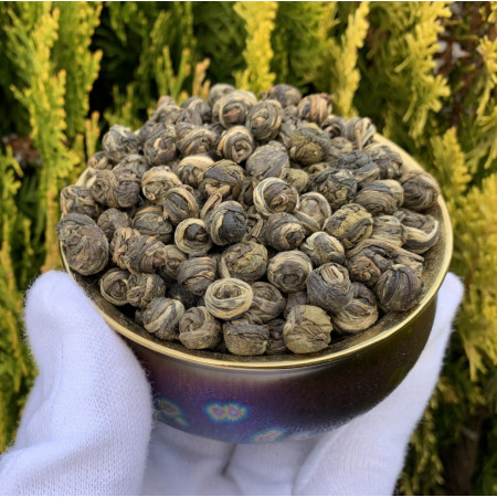 Зеленый чай Люй Лун Чжу Жемчужина дракона маленькая 100 г